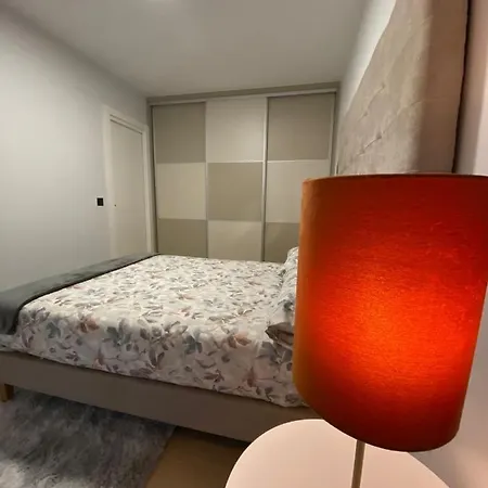 Modernos Residencial El Pinar *