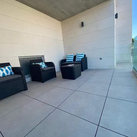 Apartment Modernos Residencial El Pinar