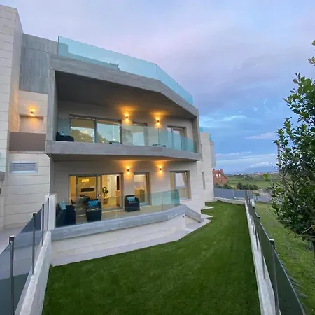 Modernos Residencial El Pinar Liencres